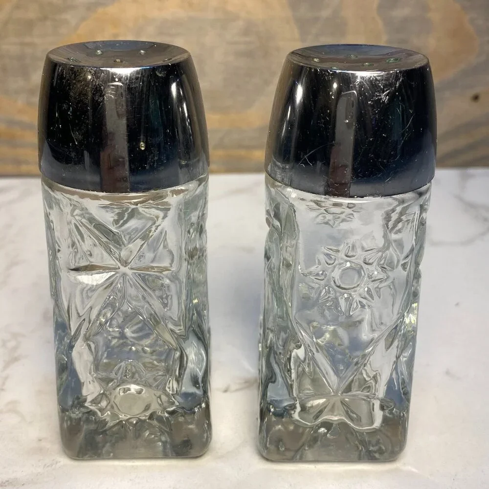 Glass Salt and Pepper Shakers Set